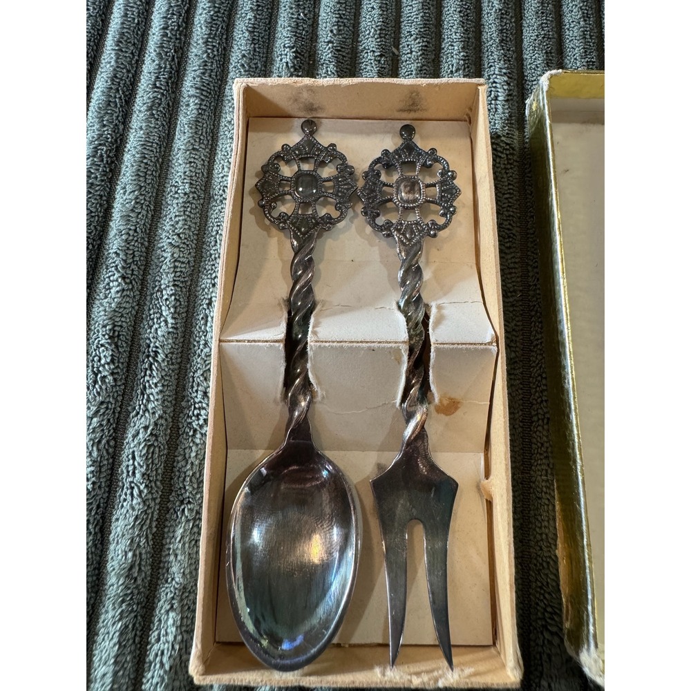 Vintage Norway Signed 40GR‎ Serving Spoon and Fork Set Ornate Twisted Handle